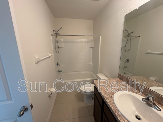 Building Photo - 32997 Kaloko Rd