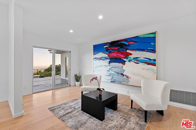 Building Photo - 10134 Angelo View Dr