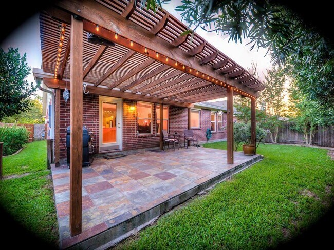Building Photo - 174 Fairwind Trail Dr
