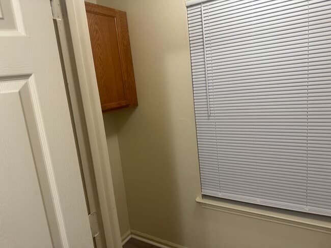 Building Photo - 4215 Walnut Park Dr