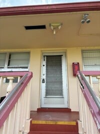 Building Photo - 91 Waltham D