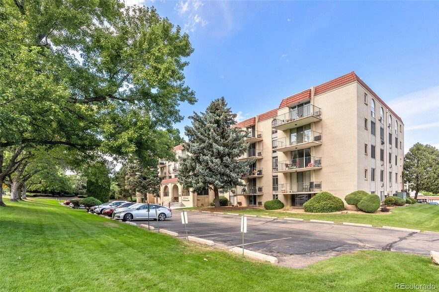 Primary Photo - 7801 W 35th Ave