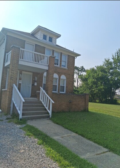 Exterior - 11327 Littlefield St