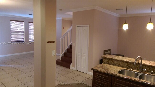 Building Photo - 4321 SW 160th Ave