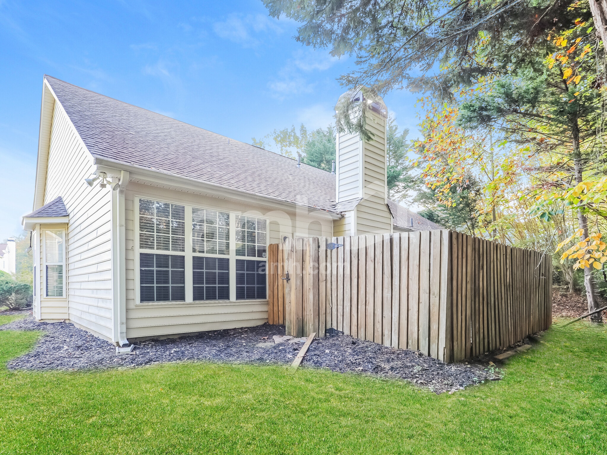 Building Photo - 412 Heathcliff Ct