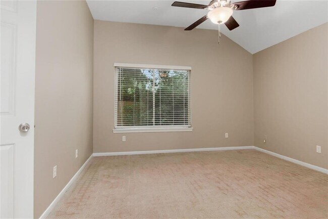 Building Photo - 3435 Beech Point Dr
