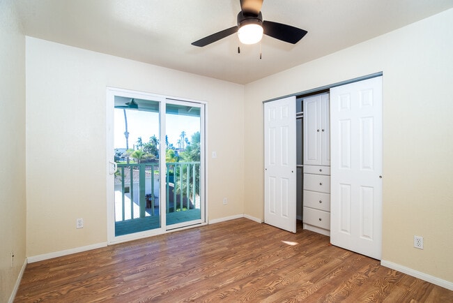 Building Photo - 1908 Broadway St