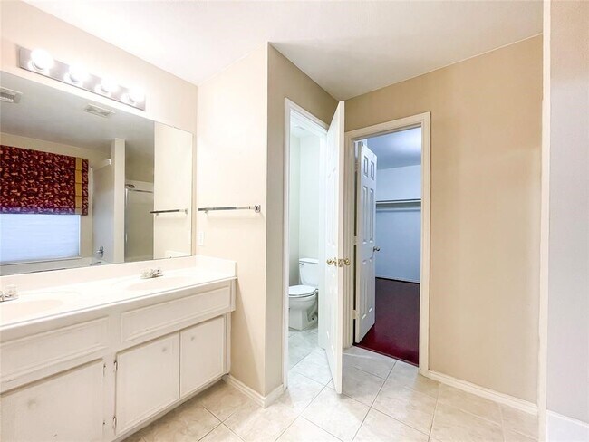 Building Photo - 916 Schooner Cove Ln