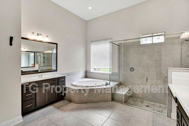 Building Photo - 18 Portside Ave