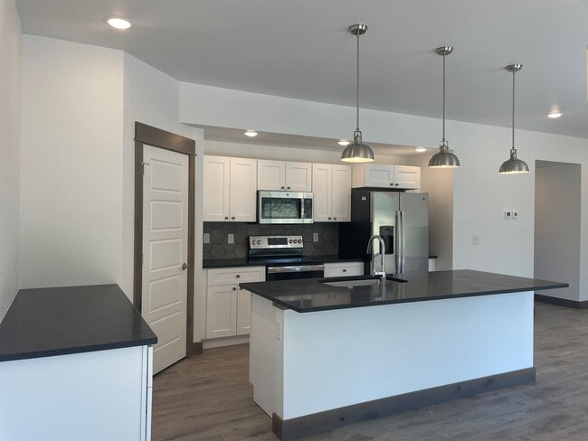 Building Photo - 36 Johnny Walker Ln