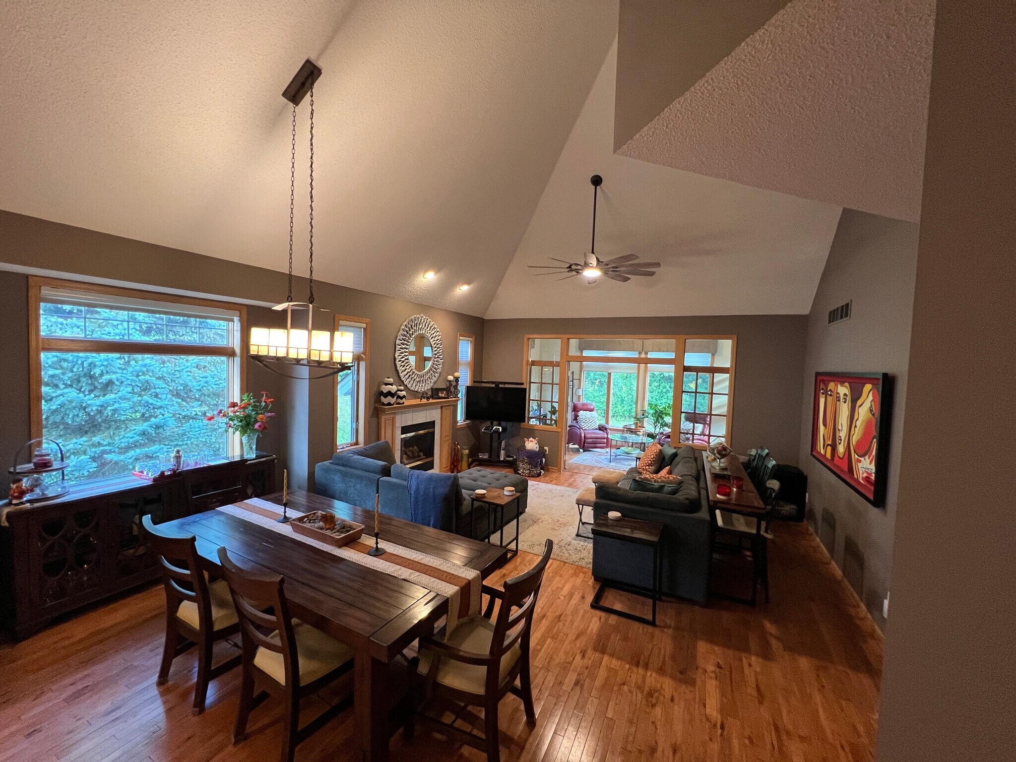 Building Photo - 13904 Shoreside Ct