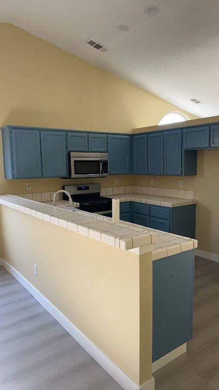 Building Photo - 5421 Governor Cir