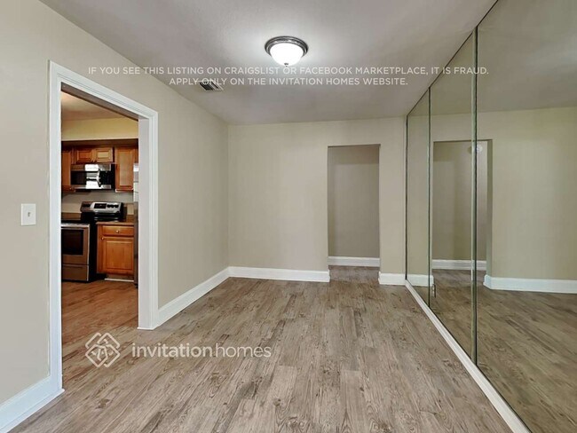 Building Photo - 7321 Egypt Lake Dr