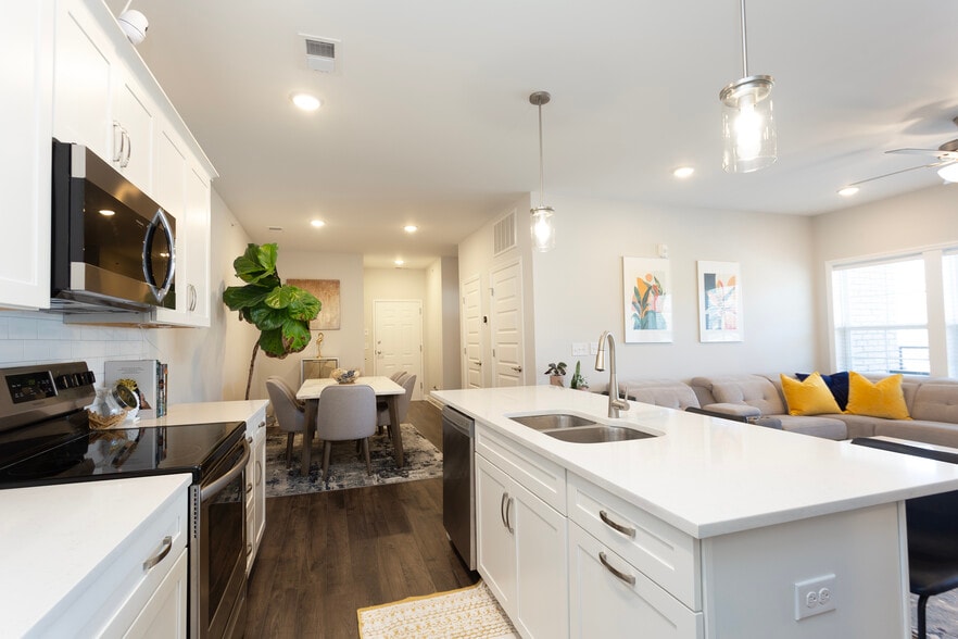 Building Photo - 7501 Highway 70 S