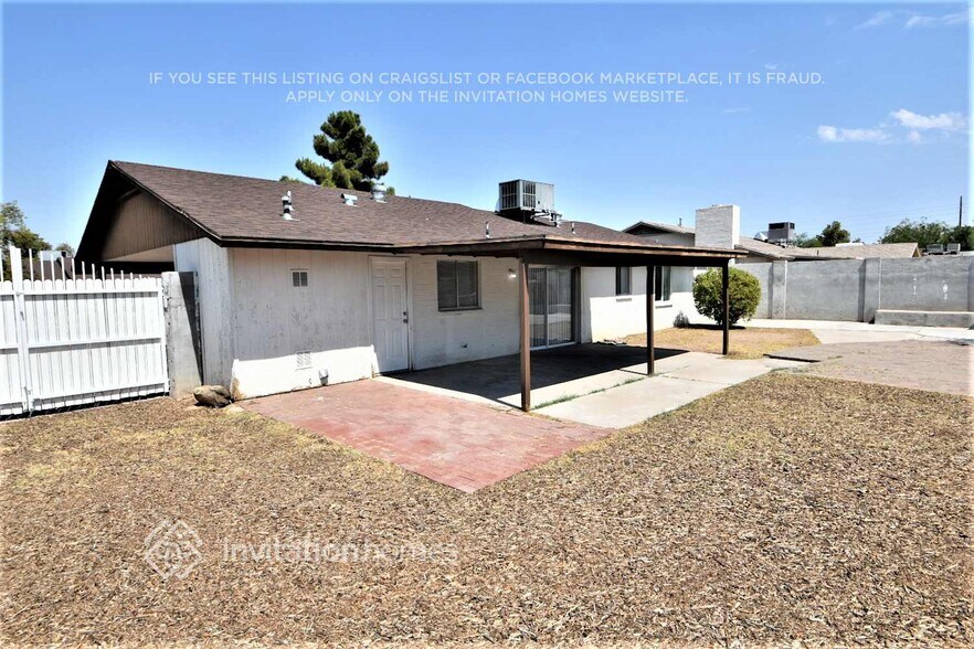 Building Photo - 18401 N 17th Ave