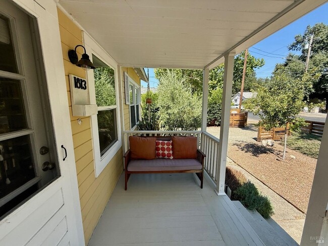 Building Photo - 1813 Fair Way