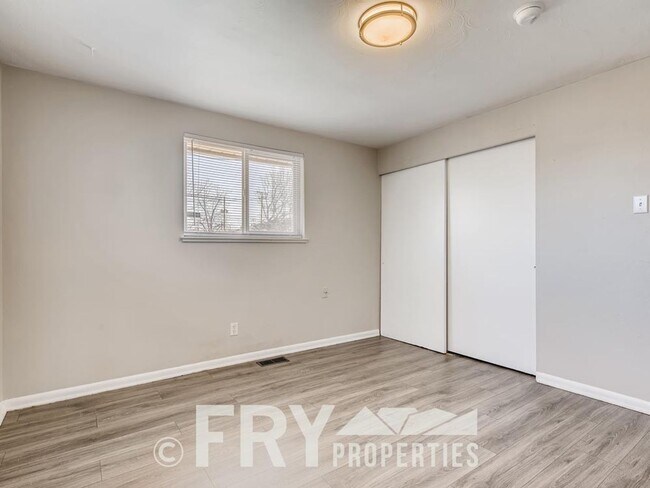 Building Photo - Fabulous Remodel in Virginia Village