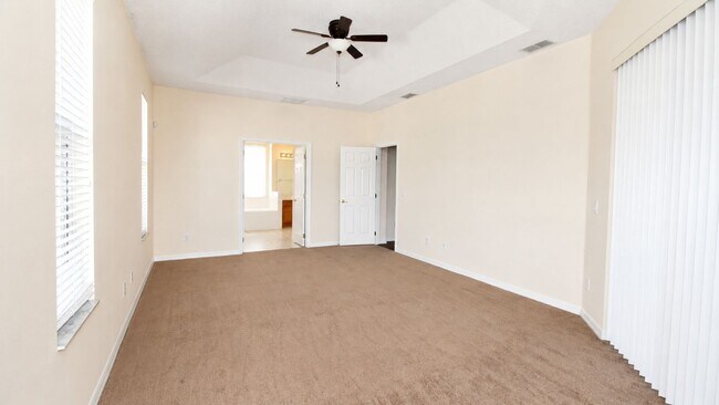 Building Photo - 1512 Lindzlu St