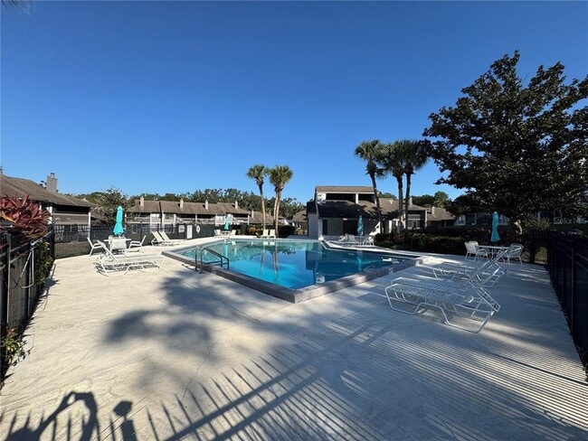 Building Photo - 120 Olive Tree Cir