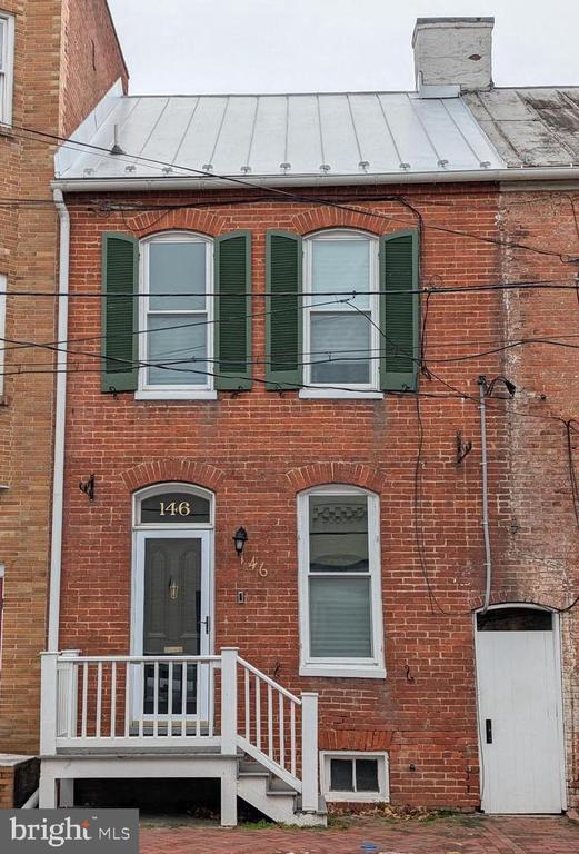 Building Photo - 146 W Patrick St