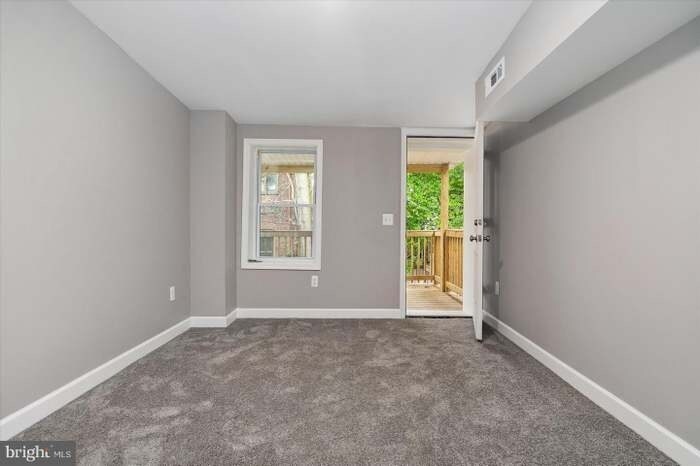 Building Photo - 1230 W Lombard St