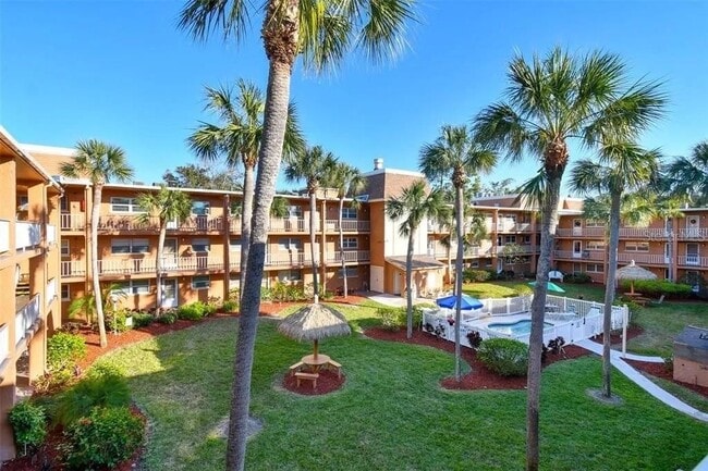 Building Photo - 12760 Indian Rocks Rd