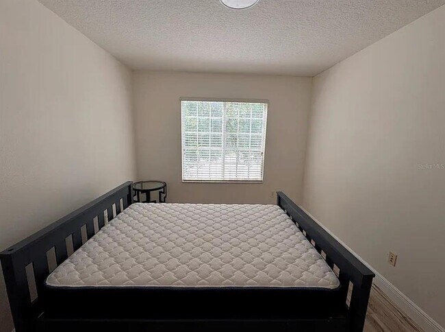 Building Photo - 15345 Harrowgate Way