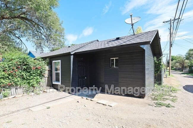Primary Photo - 2007 S Jackson St