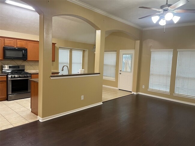 Building Photo - 19530 Village Of Bridgestone Ln