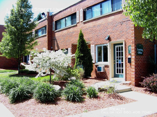 Building Photo - 111 Union St