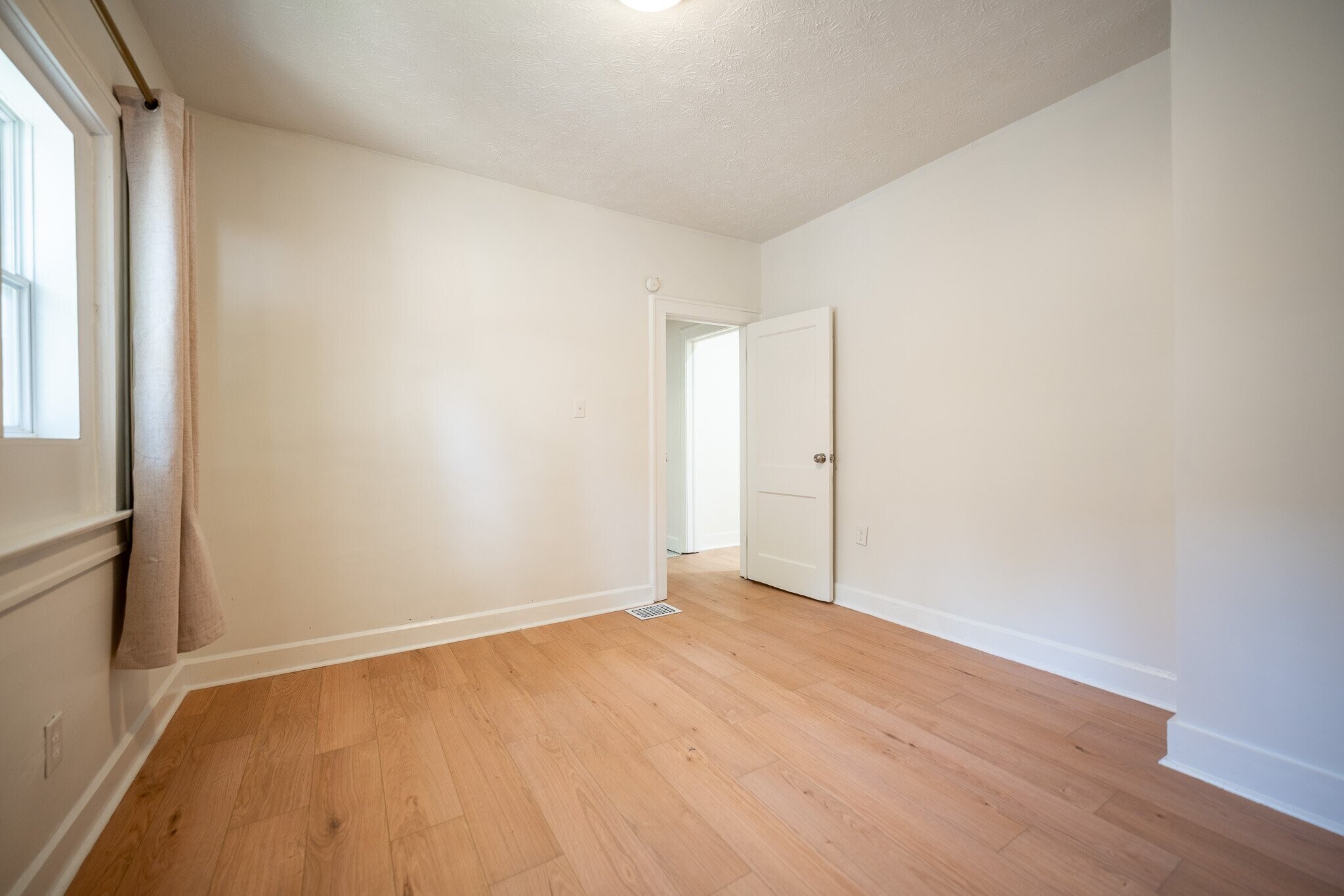 Building Photo - 3438 Carrollton Ave