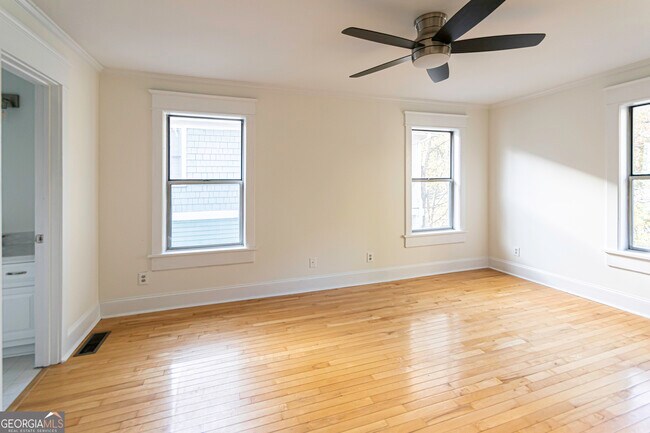 Building Photo - 815 Edgewood Ave NE