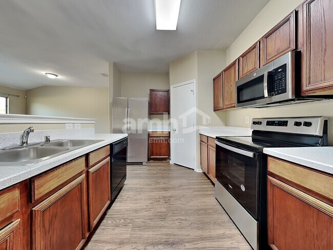 Building Photo - 101 Long Prairie Dr