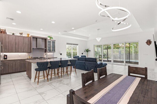 Building Photo - Mount Columbia Terrace, Delray Beach, FL 33446 - 4 BR 3.5 BA single-family home