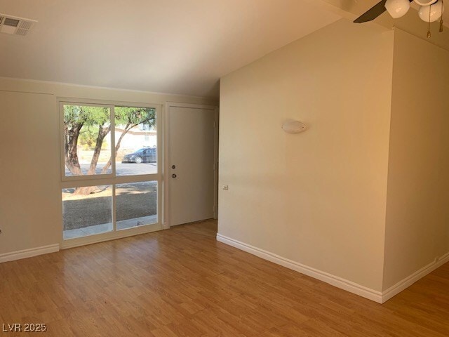 Building Photo - 5609 Evergreen Ave