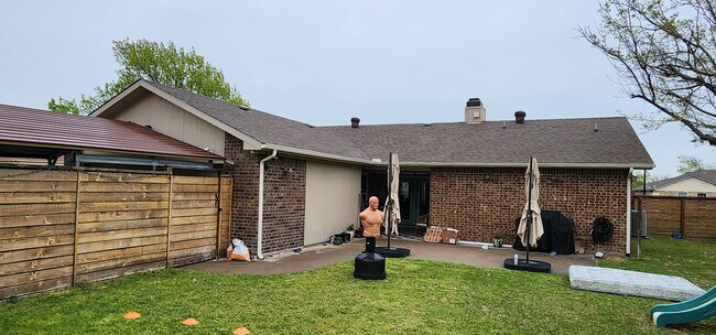 Building Photo - 5309 Oceanport Dr