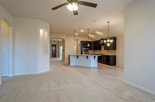 Building Photo - 10876 Leesa Dr