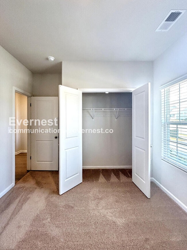 Building Photo - 209 Aniston Ln