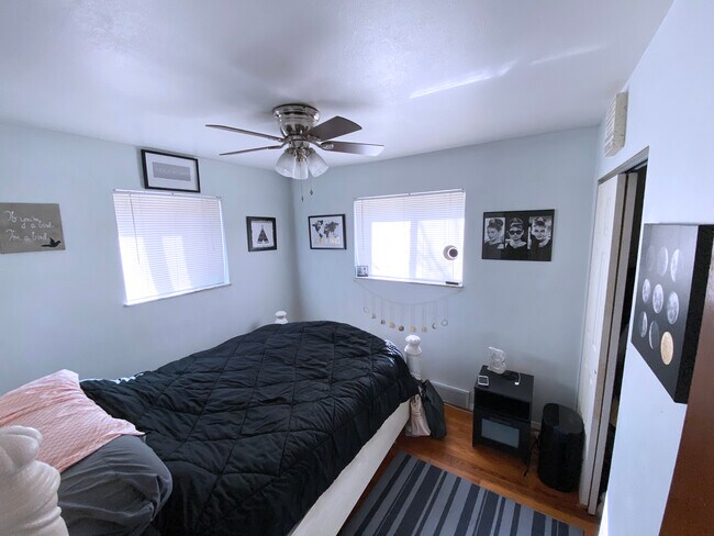 Master Bedroom - 2000 Bellevue Ave
