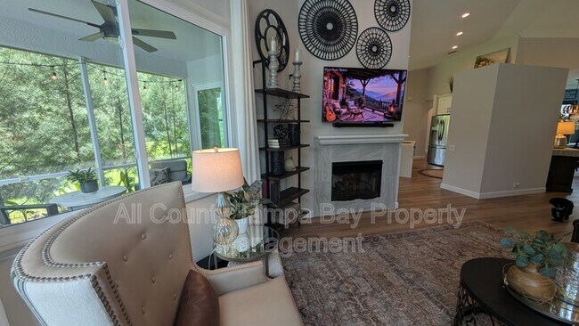 Building Photo - 12103 Glencliff Cir