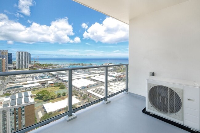 Building Photo - Keauhou Place 3001 - Convenient City Living in Kakaako!