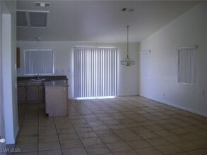 Building Photo - 830 Padre Field Ct