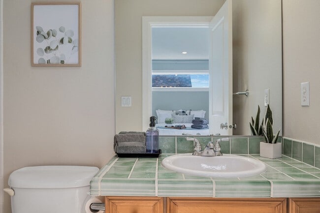 Building Photo - 4224 Francis Ave N