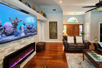 Building Photo - 28450 Winthrop Cir