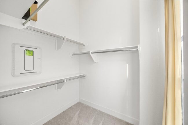 Building Photo - 2234 Lou Ellen Ln