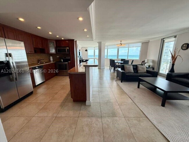 Building Photo - 7135 Collins Ave