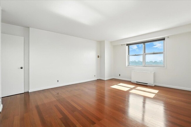 Building Photo - 6600 JFK Blvd E
