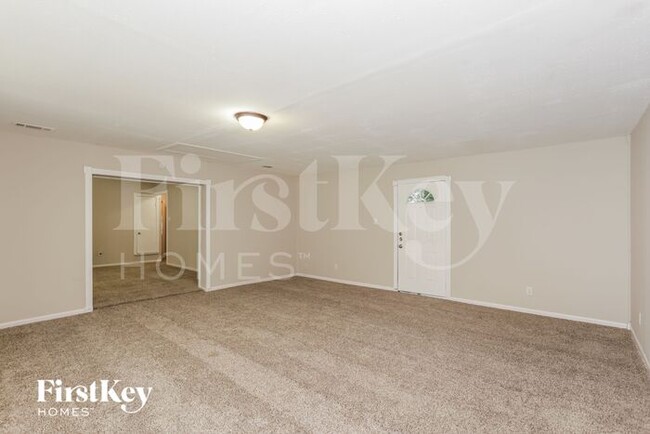 Building Photo - 308 Coury Rd