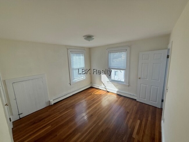 Building Photo - 47 Myrtle St