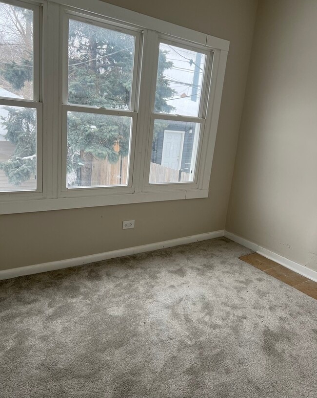 Building Photo - 5321 W Crystal St